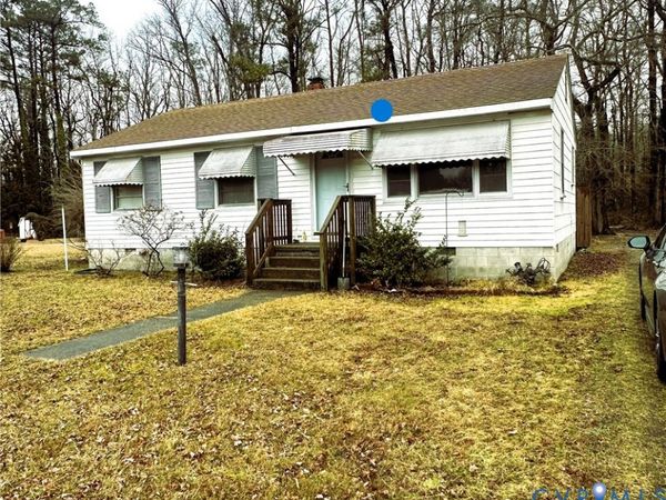 205 Airport Road, Mattaponi, VA 23110