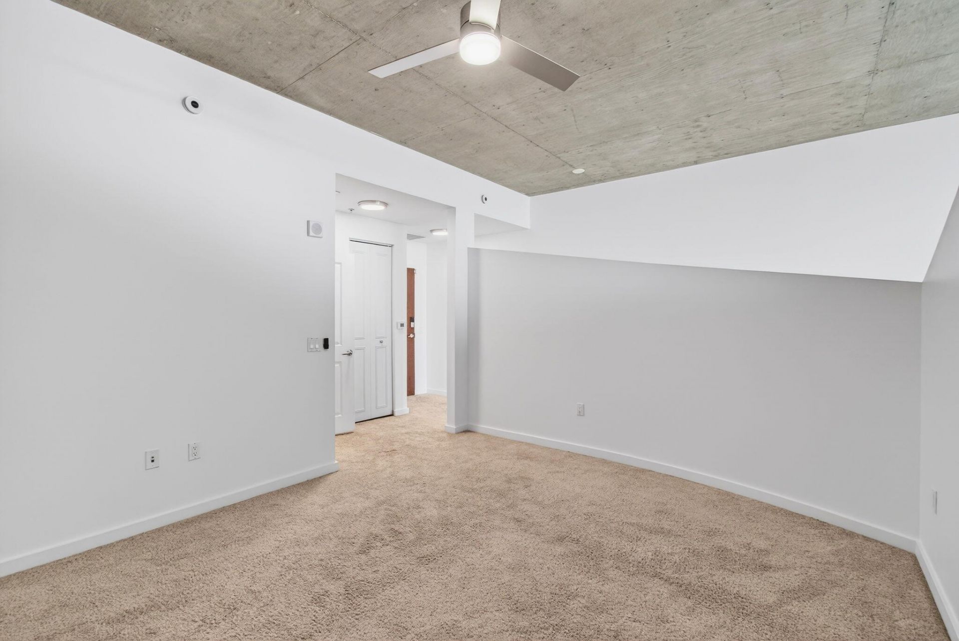 300 S Australian Avenue, Unit 308, West Palm Beach, FL 33401 Photo