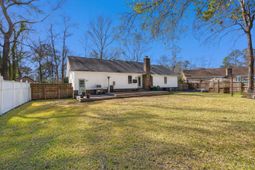 103 Carrington Lane photo 4