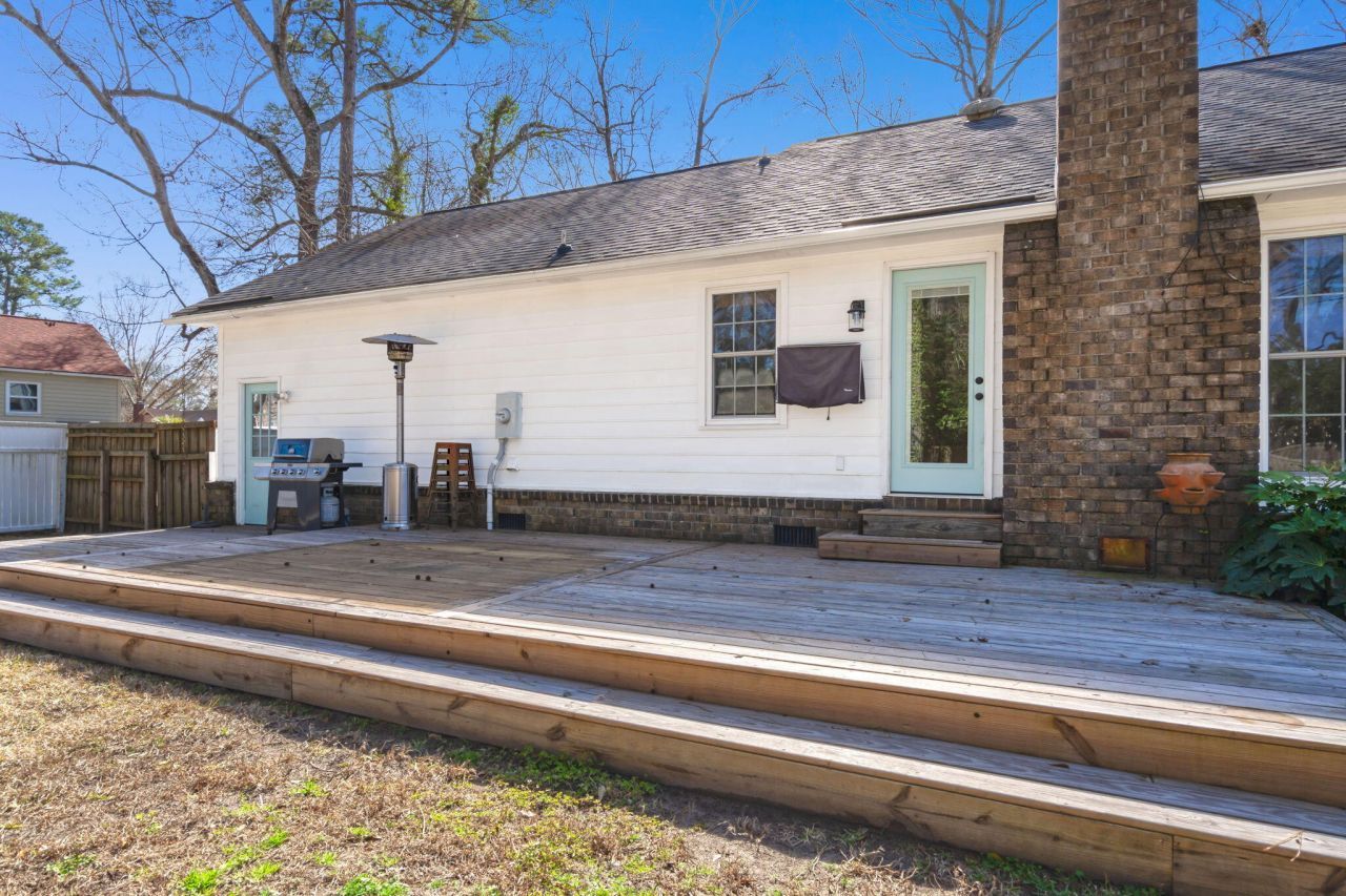 103 Carrington Lane Photo 34