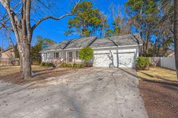 103 Carrington Lane photo 4