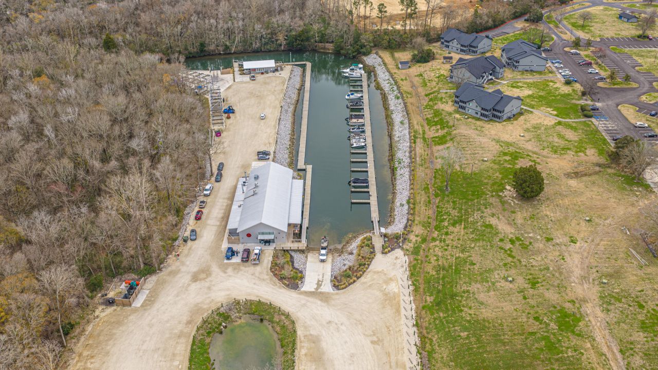 1304 Tailrace Drive Photo 17