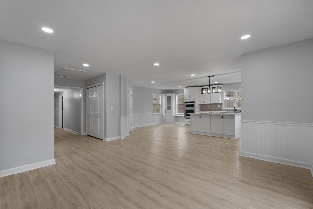 2730 Cultra Rd. Photo 11