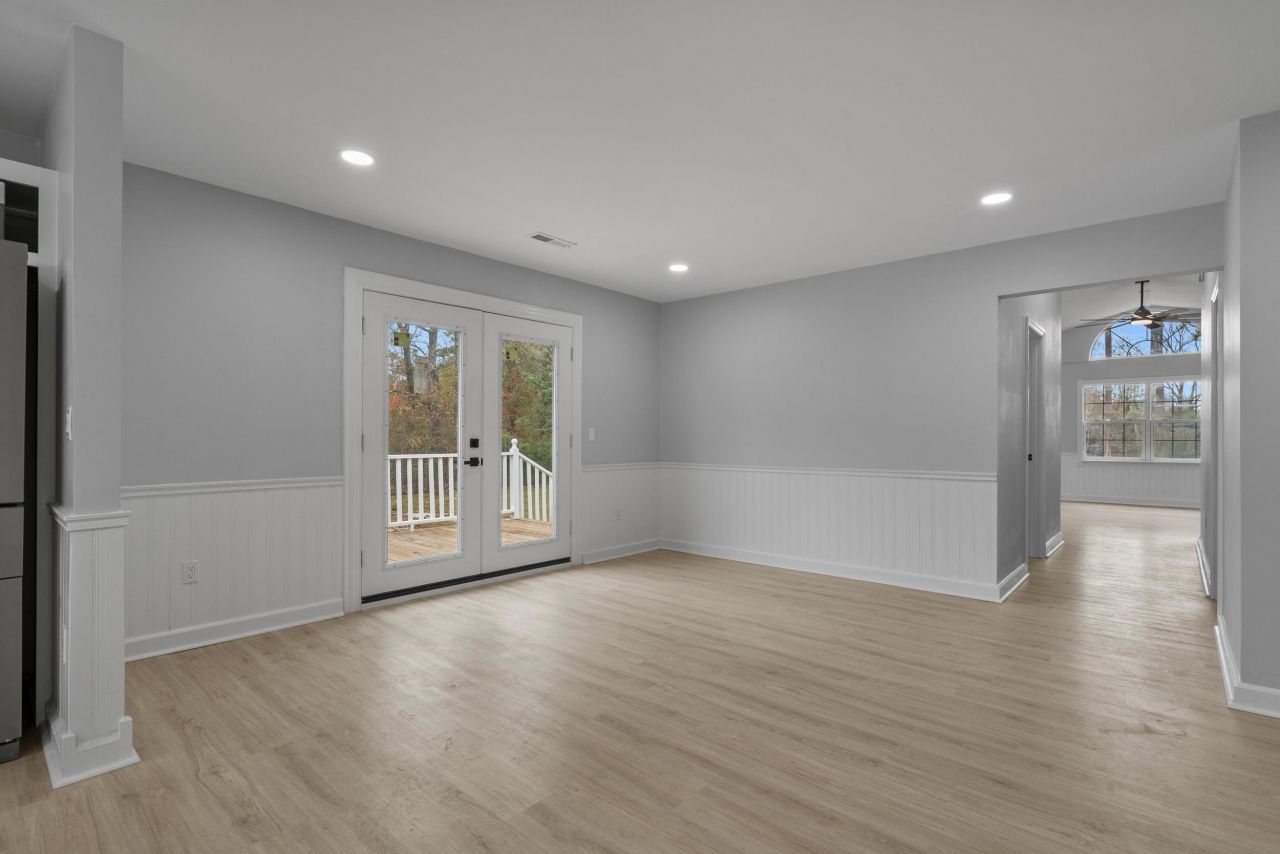 2730 Cultra Rd. Photo 12