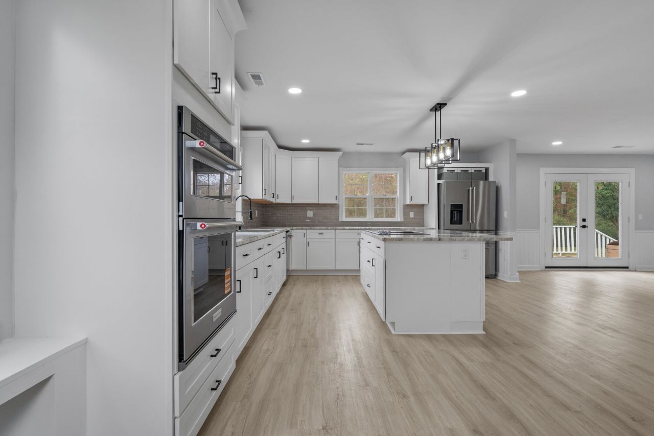 2730 Cultra Rd. Photo 15