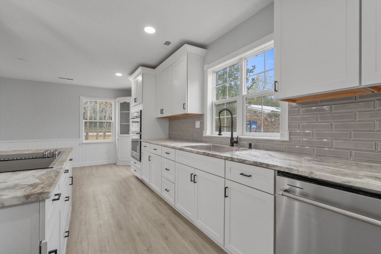 2730 Cultra Rd. Photo 18