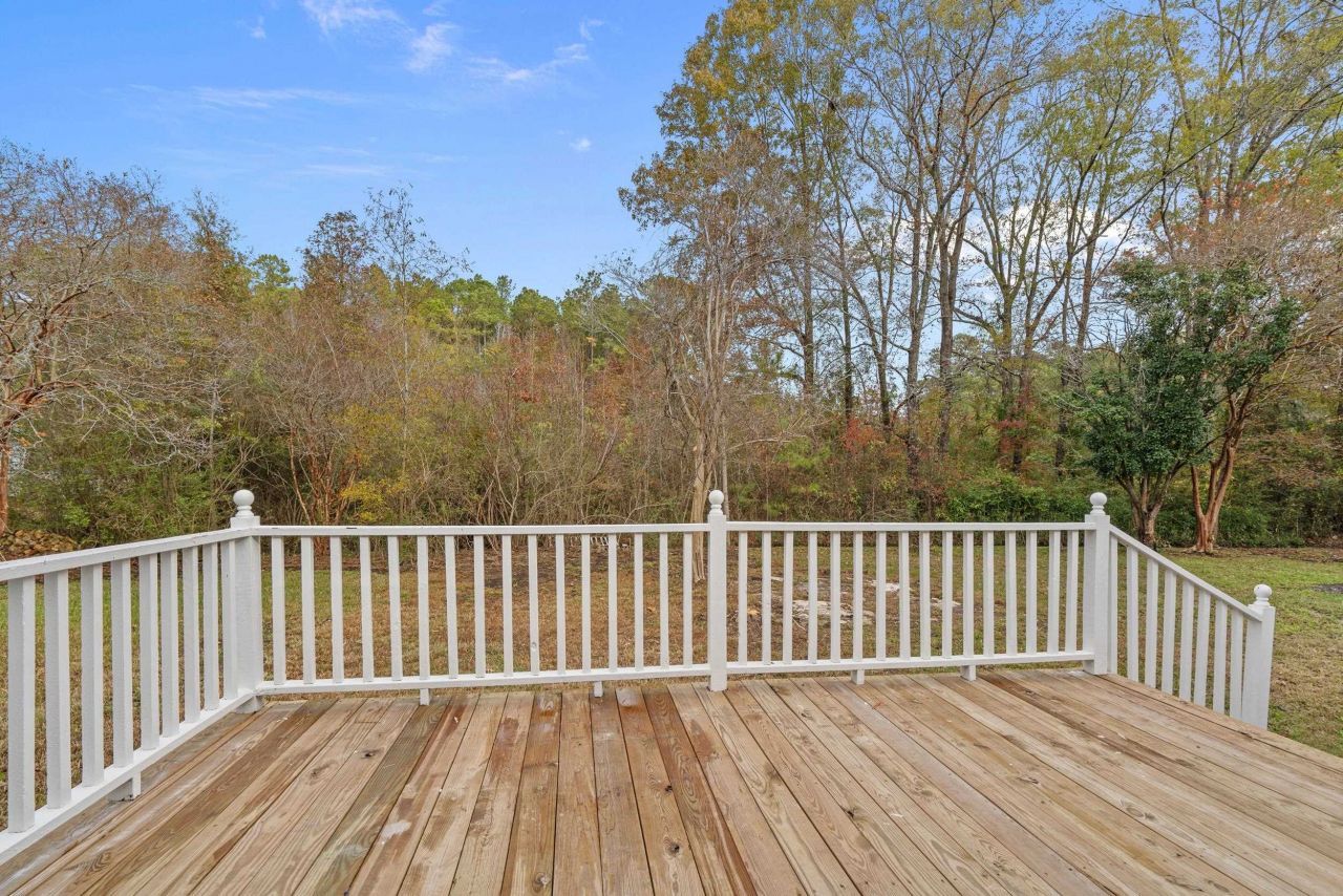 2730 Cultra Rd. Photo 21
