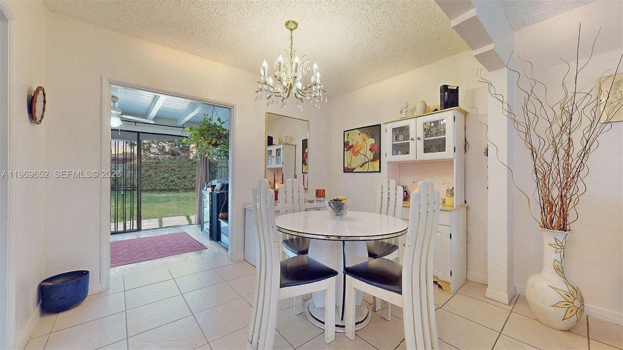 1611 SW 21st St, Miami, FL 33145 Photo