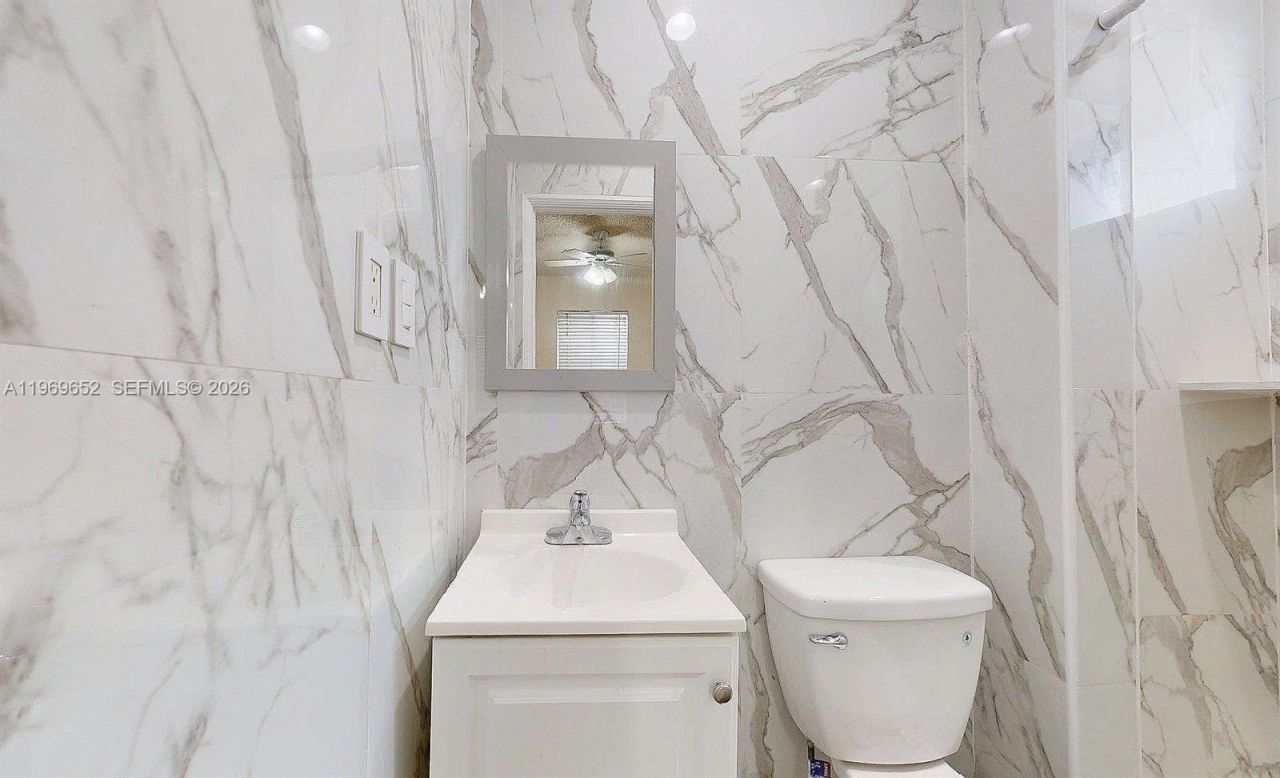 1611 SW 21st St, Miami, FL 33145 Photo