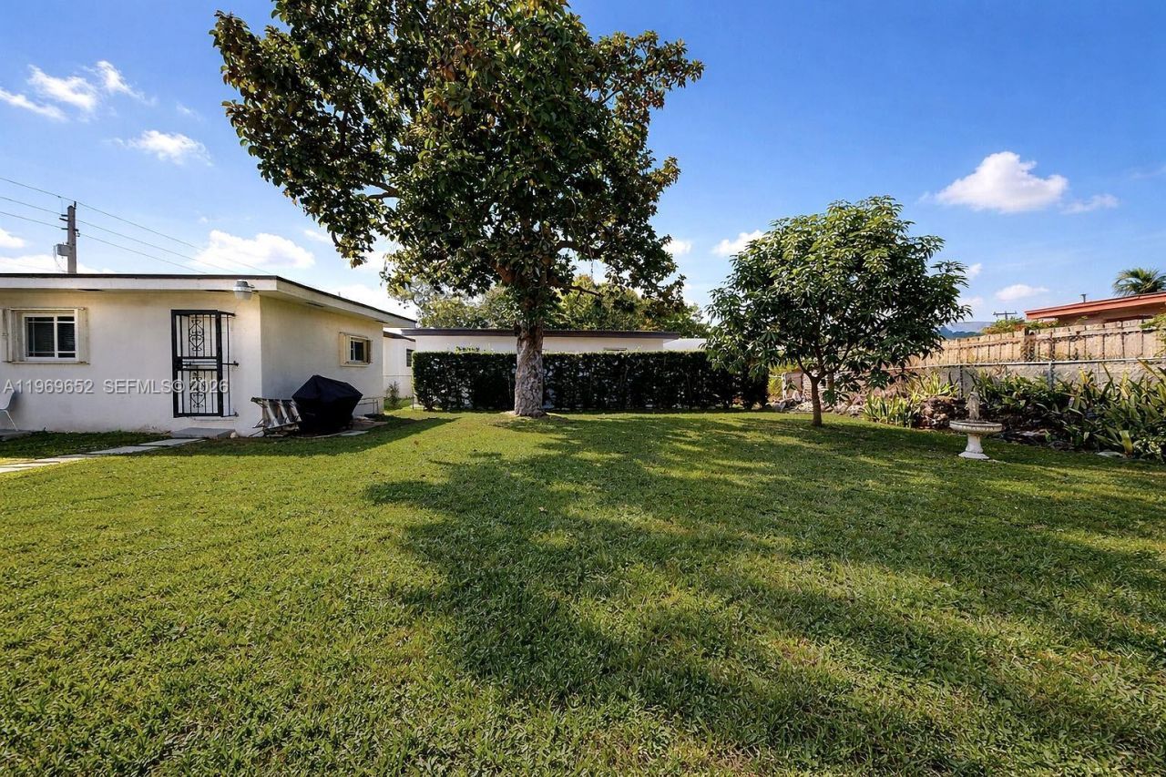 1611 SW 21st St, Miami, FL 33145 Photo