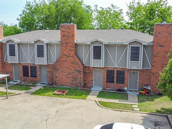 305 Cambridge Drive, Saginaw, TX 76179