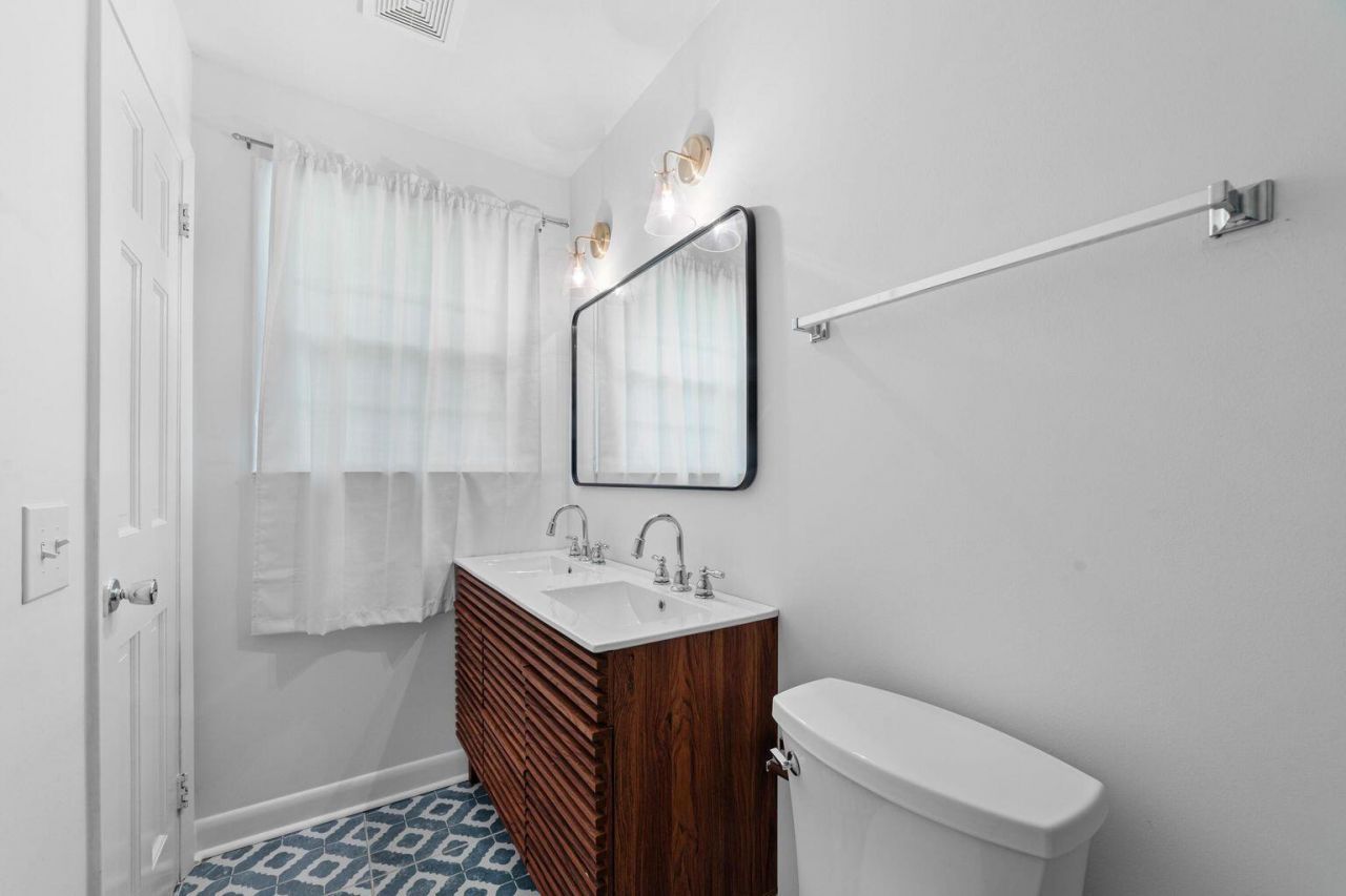 2018 Griffith Drive Photo 19