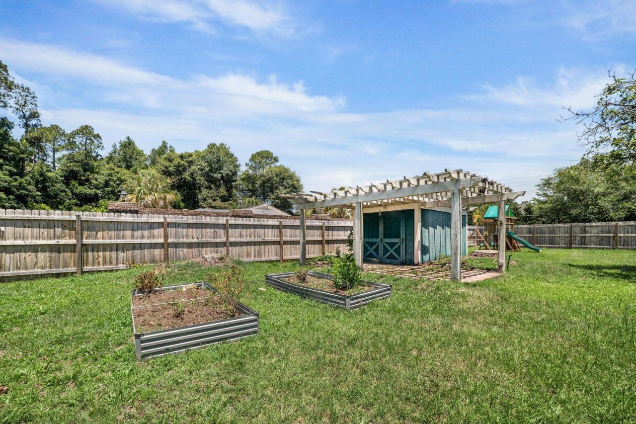 2018 Griffith Drive Photo 24