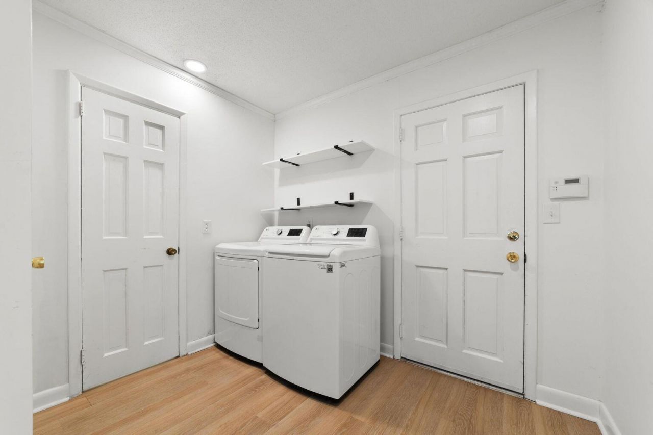 2018 Griffith Drive Photo 8