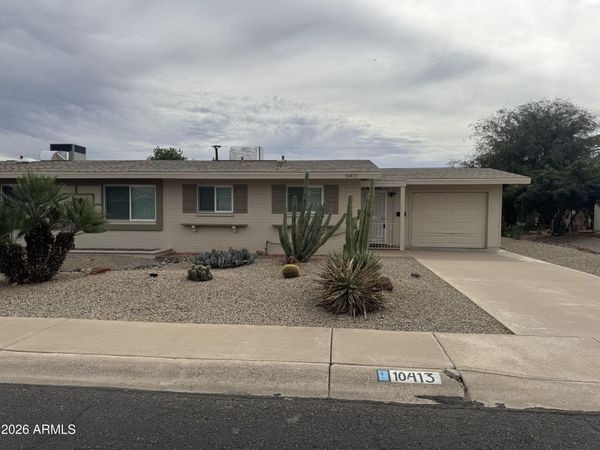 10413 W CLAIR Drive, Sun City, AZ 85351