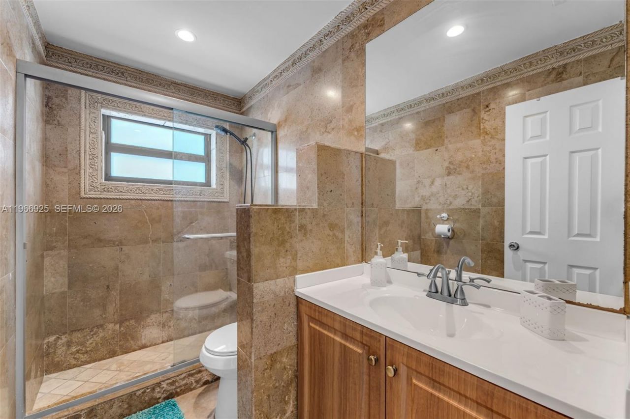 25435 SW 127th Ct , Homestead, FL 33032 Photo