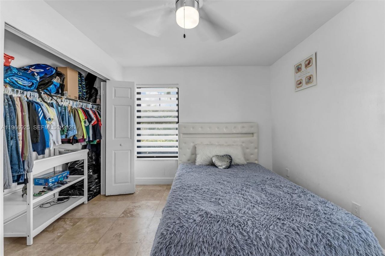 25435 SW 127th Ct , Homestead, FL 33032 Photo