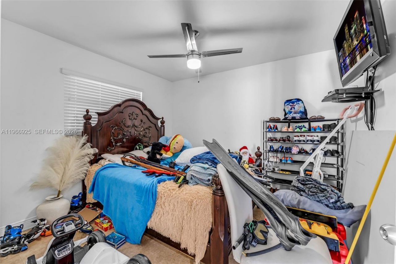 25435 SW 127th Ct , Homestead, FL 33032 Photo