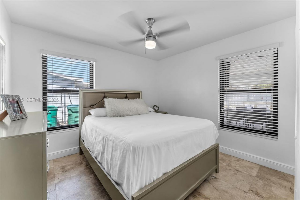 25435 SW 127th Ct , Homestead, FL 33032 Photo