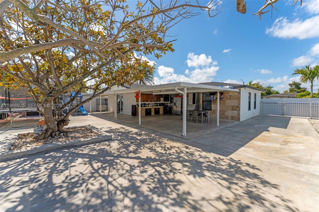 25435 SW 127th Ct , Homestead, FL 33032 Photo