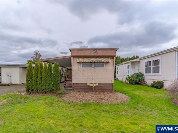 5422 Portland Rd NE, Salem, OR 97305