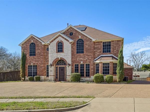 601 Belclaire Terrace, DeSoto, TX 75115
