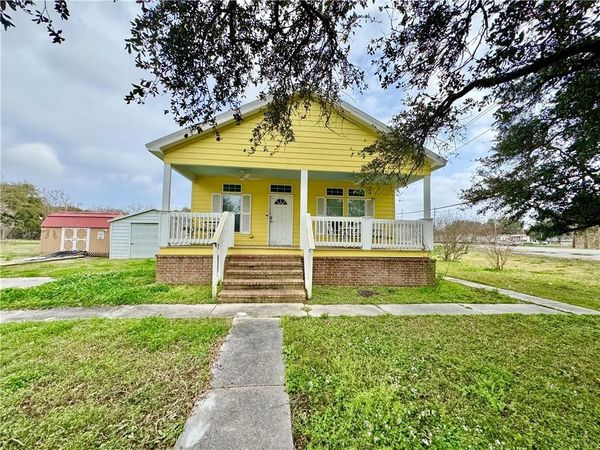 105 MIMOSA Lane, Port Sulphur, LA 70083