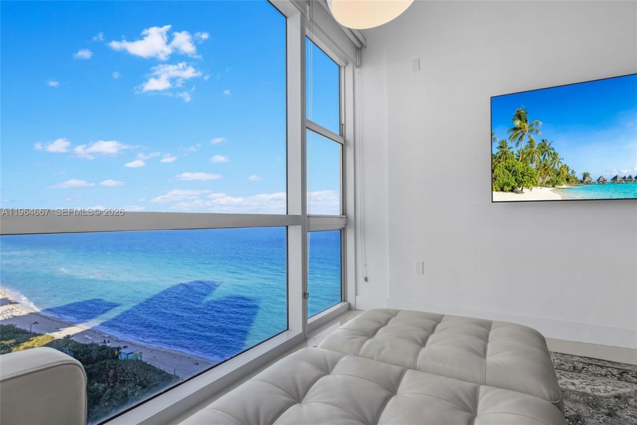 6801 Collins Ave, Unit PH11 / Dee, Miami Beach, FL 33141 Photo