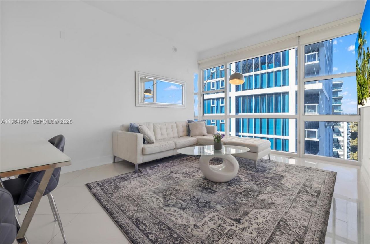 6801 Collins Ave, Unit PH11 / Dee, Miami Beach, FL 33141 Photo