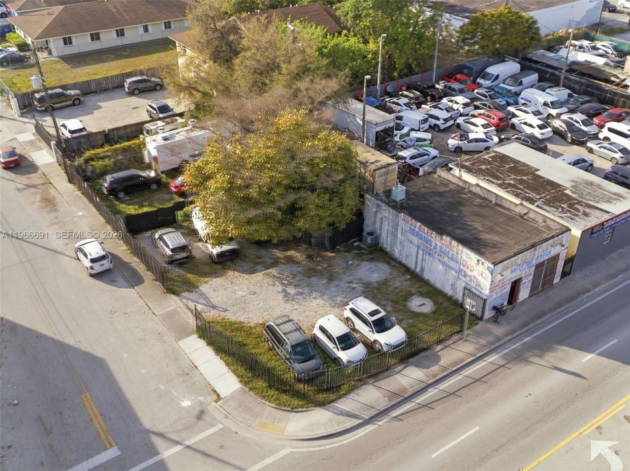 7010 NW 7th Ave, Miami, FL 33150 Photo