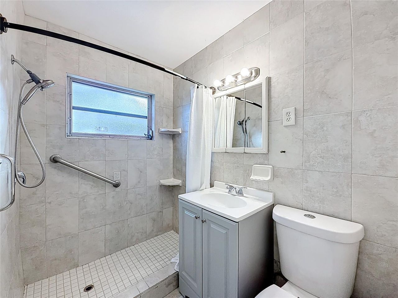 5396 4th Street N, Unit 105, Saint Petersburg, FL 33703 Photo