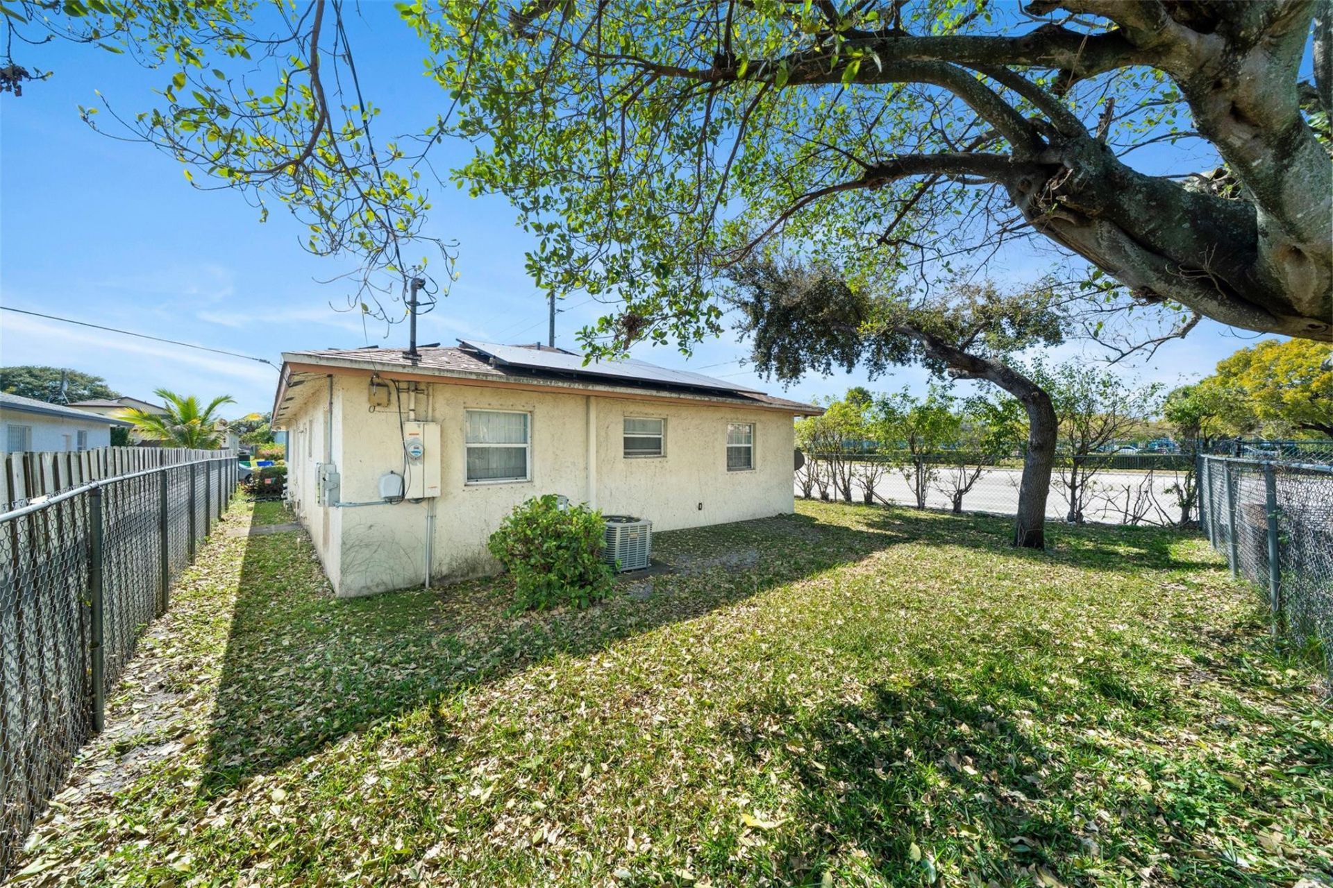 3095 NW 8th Street, Fort Lauderdale, FL 33311 Photo