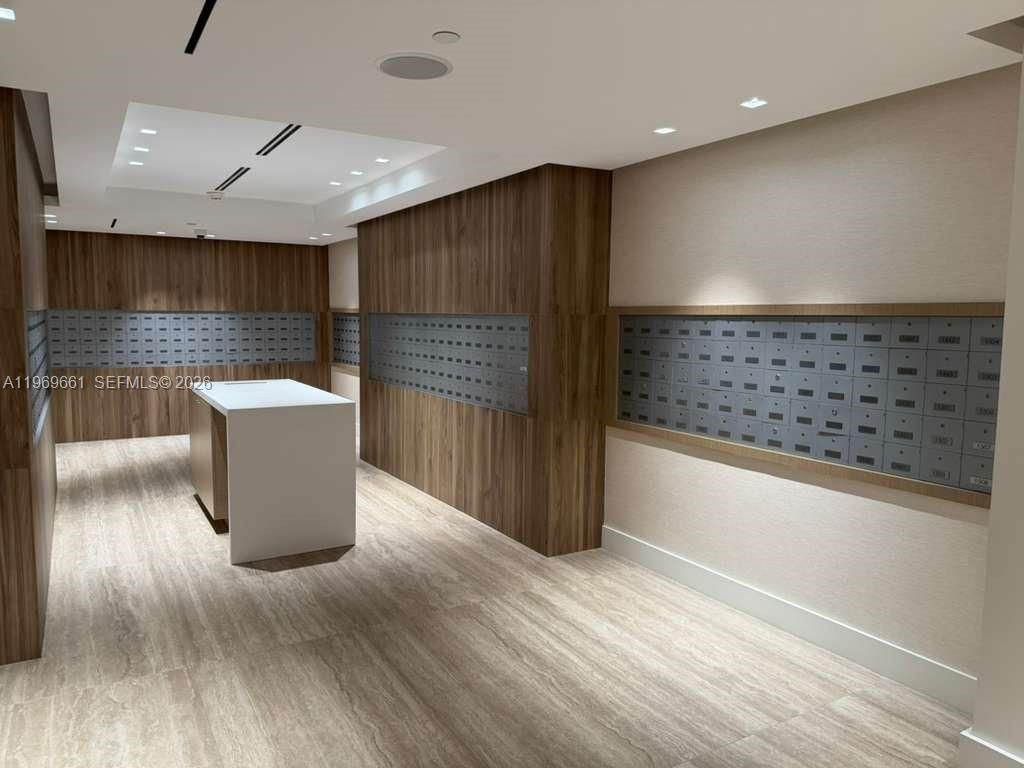 2301 Collins Ave, Unit 423, Miami, FL 33139 Photo