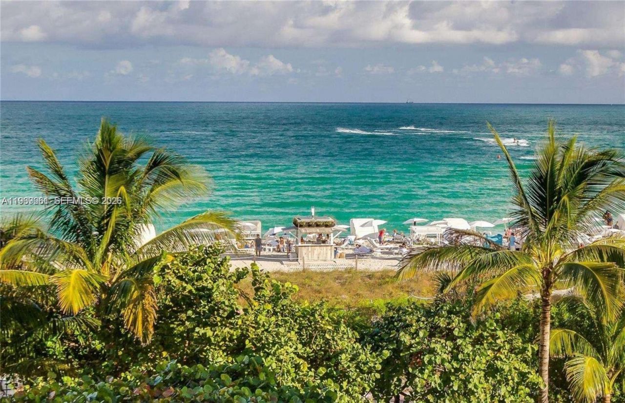 2301 Collins Ave, Unit 423, Miami, FL 33139 Photo