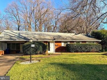 6426 NOBLE DRIVE, MCLEAN, VA 22101