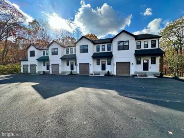 1024 TRINITY ROAD , YORK, PA 17408