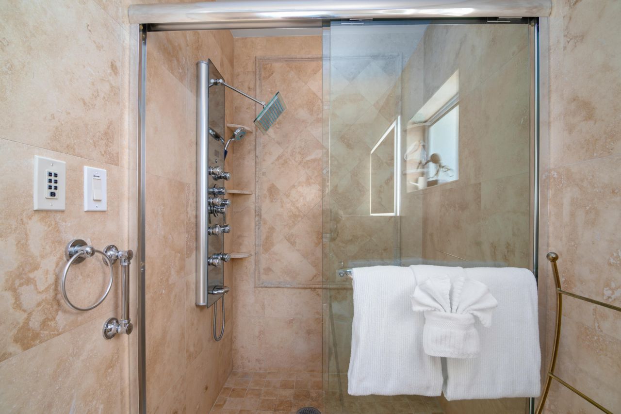 781 9th Street, Key Colony, FL 33051 Photo