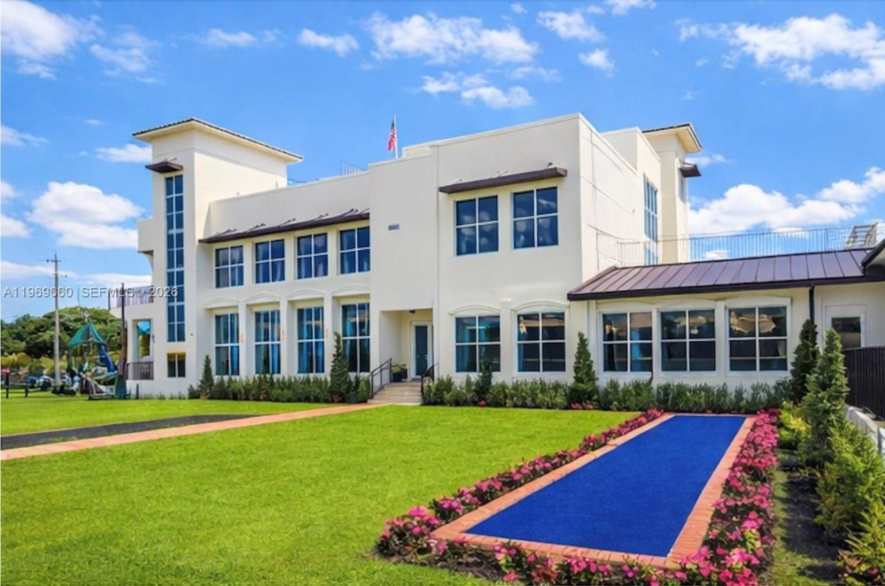 5851 SW 15th St, West Miami, FL 33144 Photo