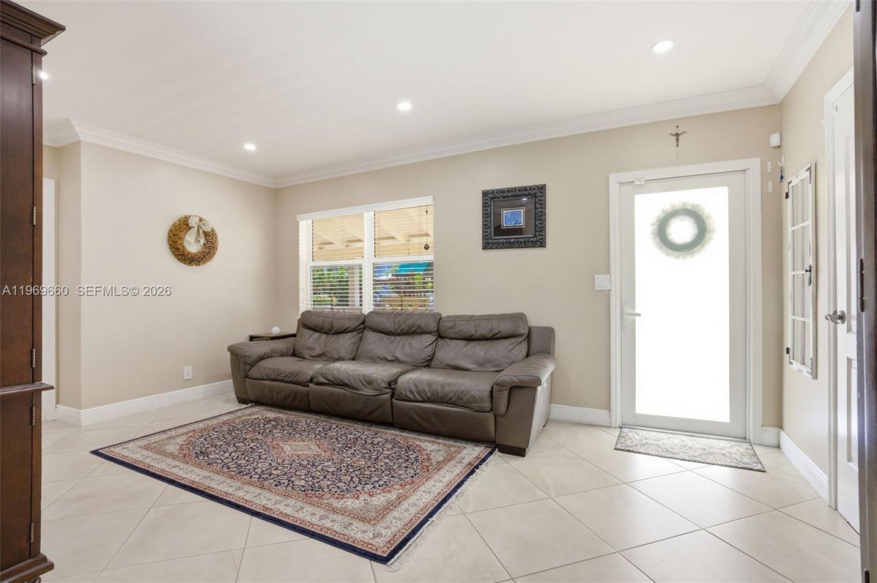 5851 SW 15th St, West Miami, FL 33144 Photo