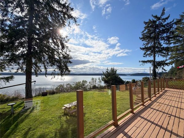 2503 Spring Beach Dr , Gabriola Island, BC V0R 1X7