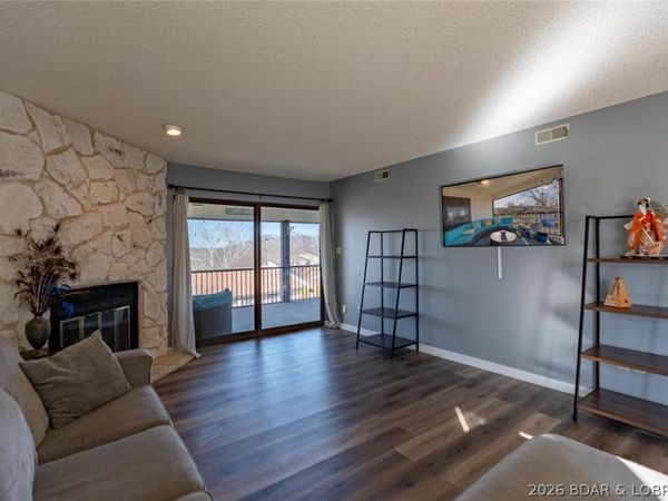 45 W. Casa Seville Drive, Unit 2A, Lake Ozark, MO 65049