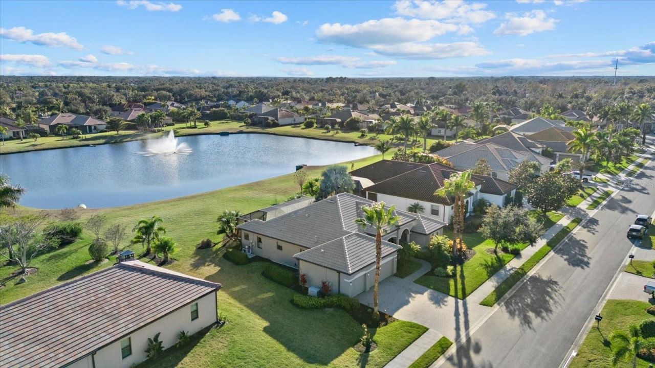 988 145th Street Circle Ne, Bradenton, FL 34212 Photo