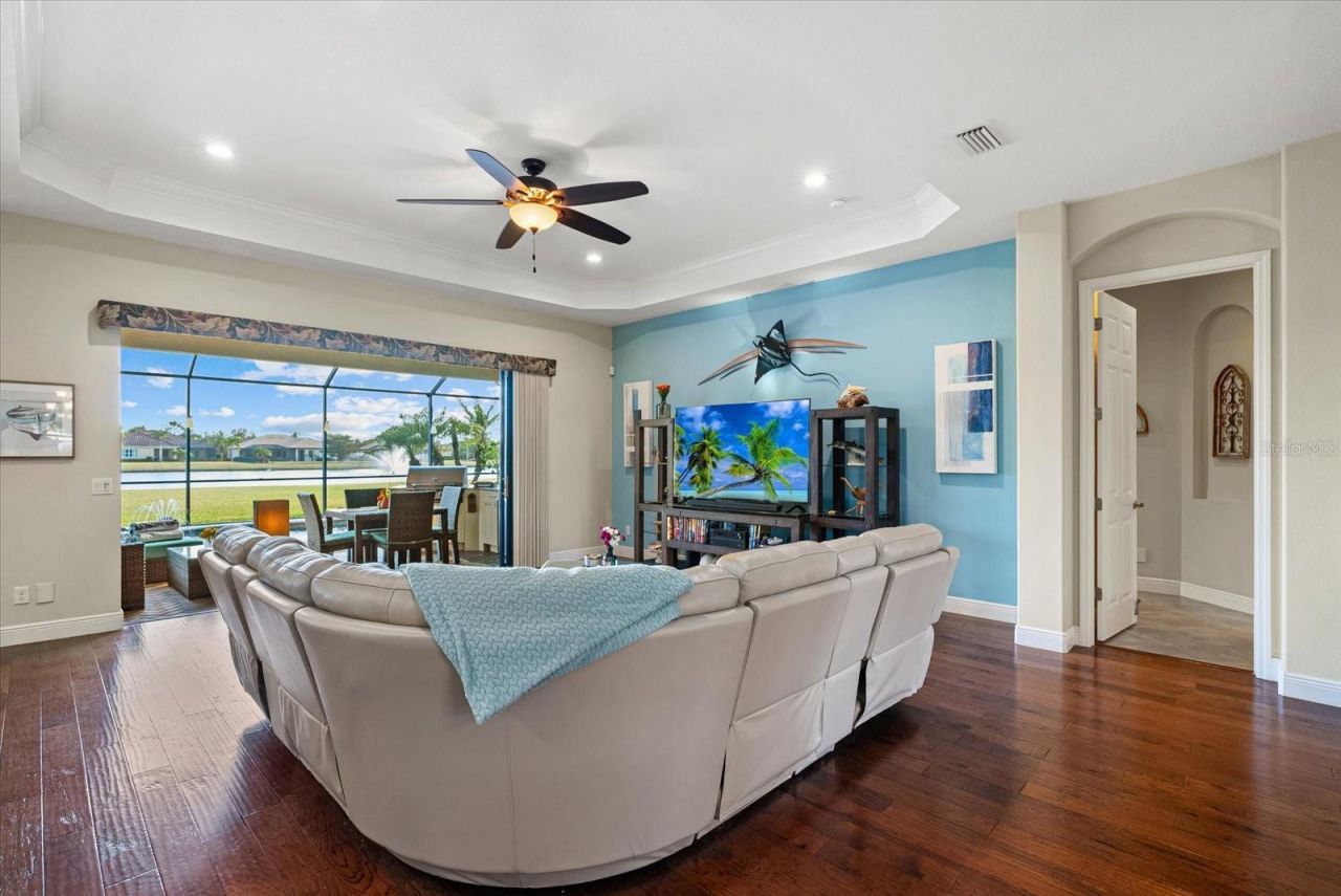 988 145th Street Circle Ne, Bradenton, FL 34212 Photo