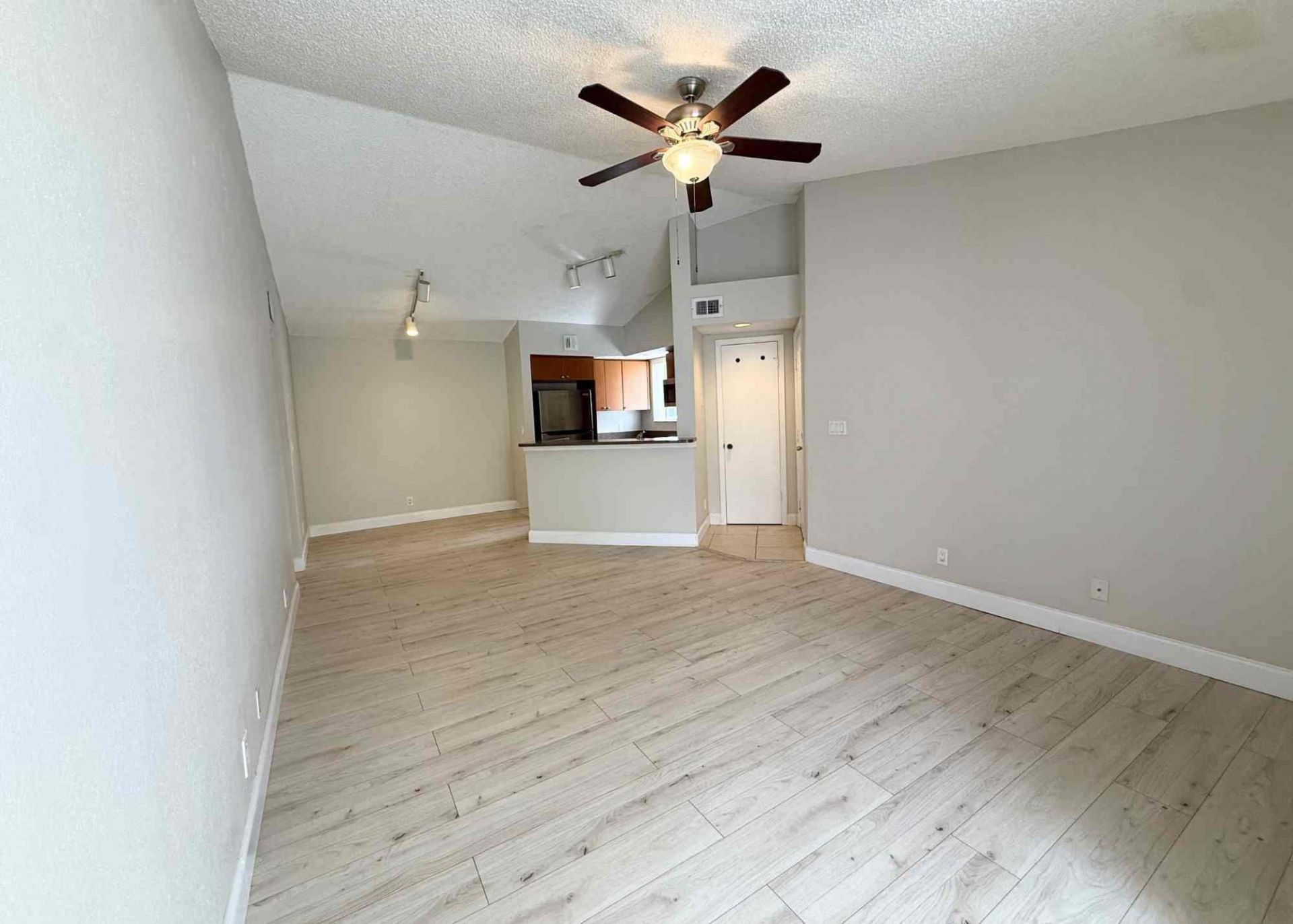 3310 N Pinewalk Drive, Unit 1827, Margate, FL 33063 Photo