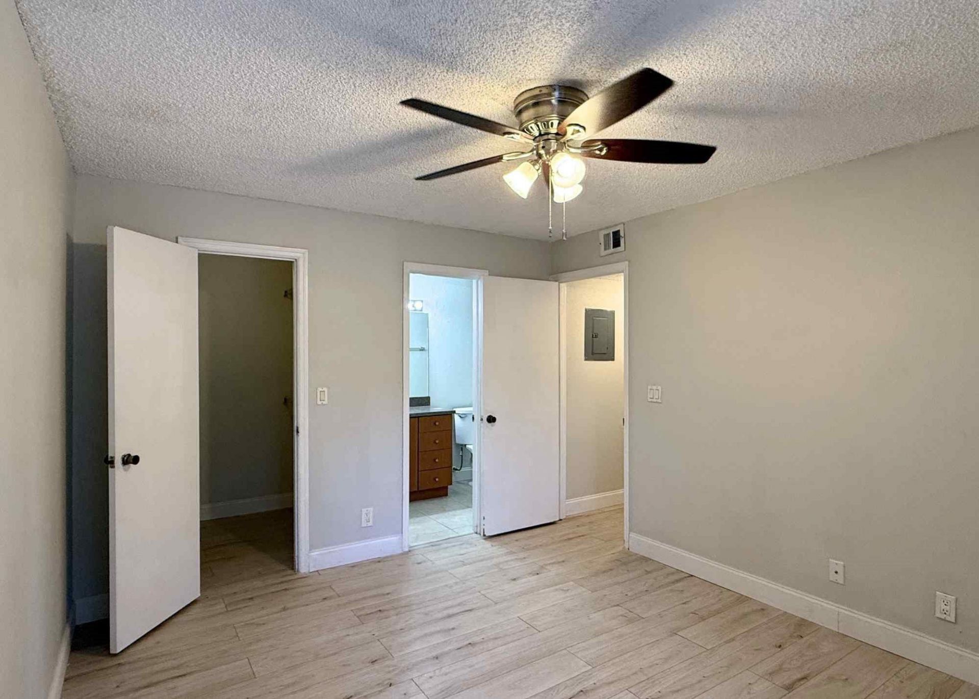 3310 N Pinewalk Drive, Unit 1827, Margate, FL 33063 Photo