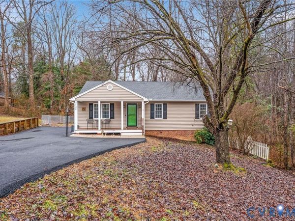 7142 McCauley Lane, Hanover, VA 23111