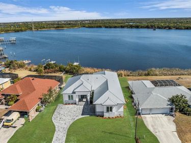 2228 HARBOUR DRIVE, PUNTA GORDA, FL 33983