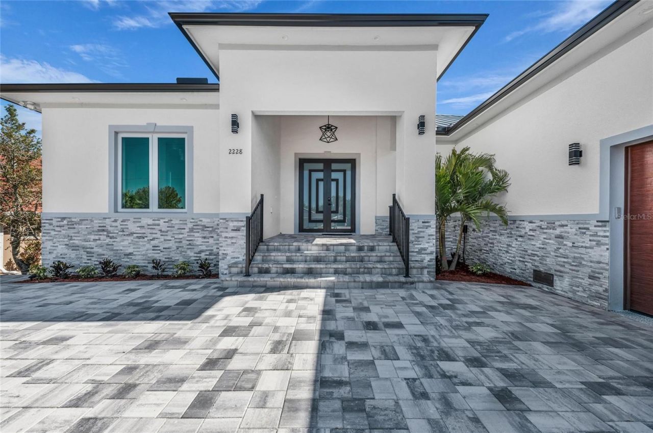 2228 Harbour Drive, Punta Gorda, FL 33983 Photo