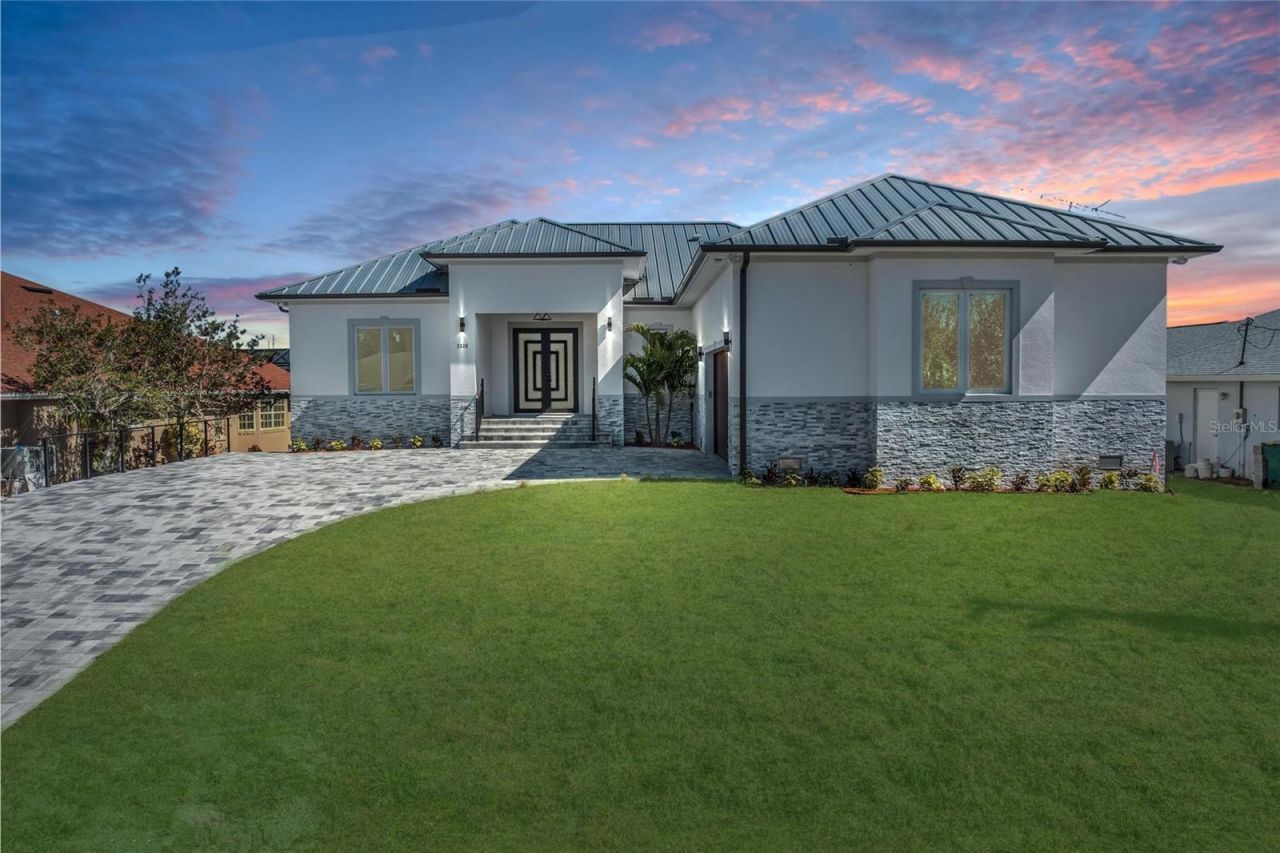 2228 Harbour Drive, Punta Gorda, FL 33983 Photo