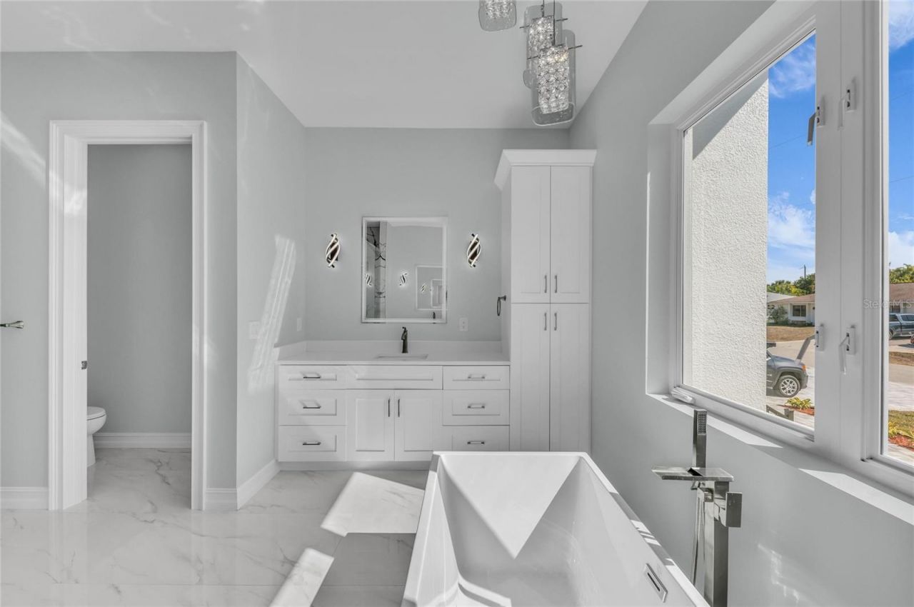 18702 Arapahoe Circle, Port Charlotte, FL 33948 Photo